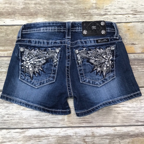 COPY - Girl’s Miss Me shorts - Picture 2 of 5